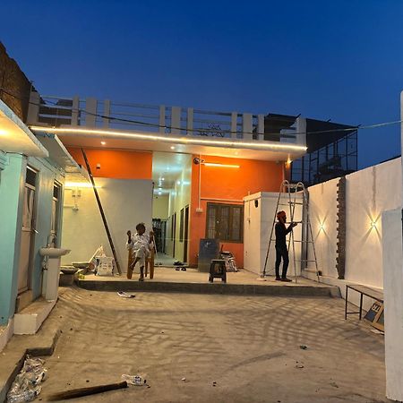 Shakuntala Guest House Ayodhya Kültér fotó