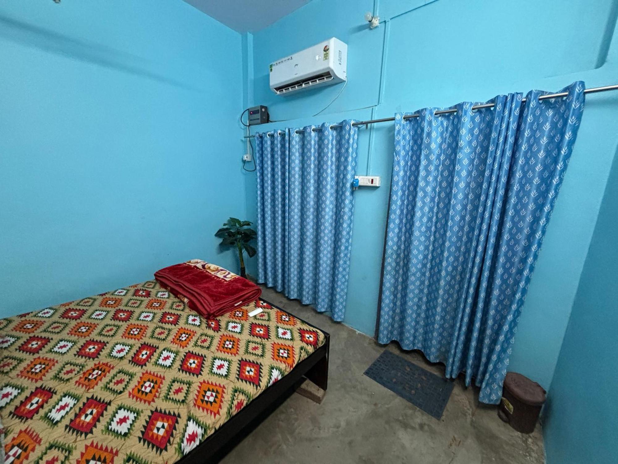 Shakuntala Guest House Ayodhya Kültér fotó